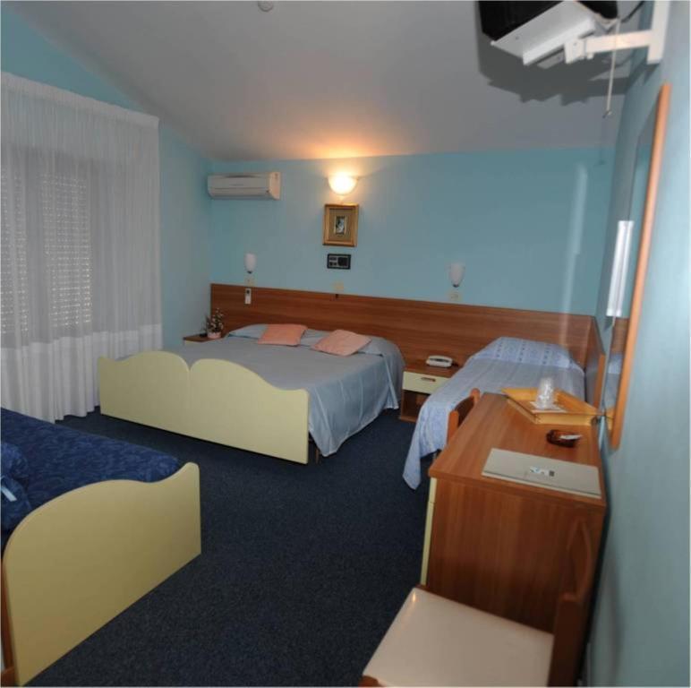 Hotel Lory Chianciano Terme Zimmer foto