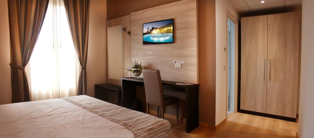 Hotel Lory Chianciano Terme Exterior foto