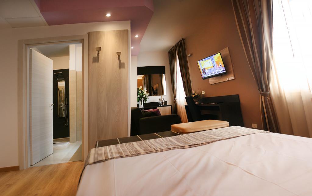 Hotel Lory Chianciano Terme Exterior foto