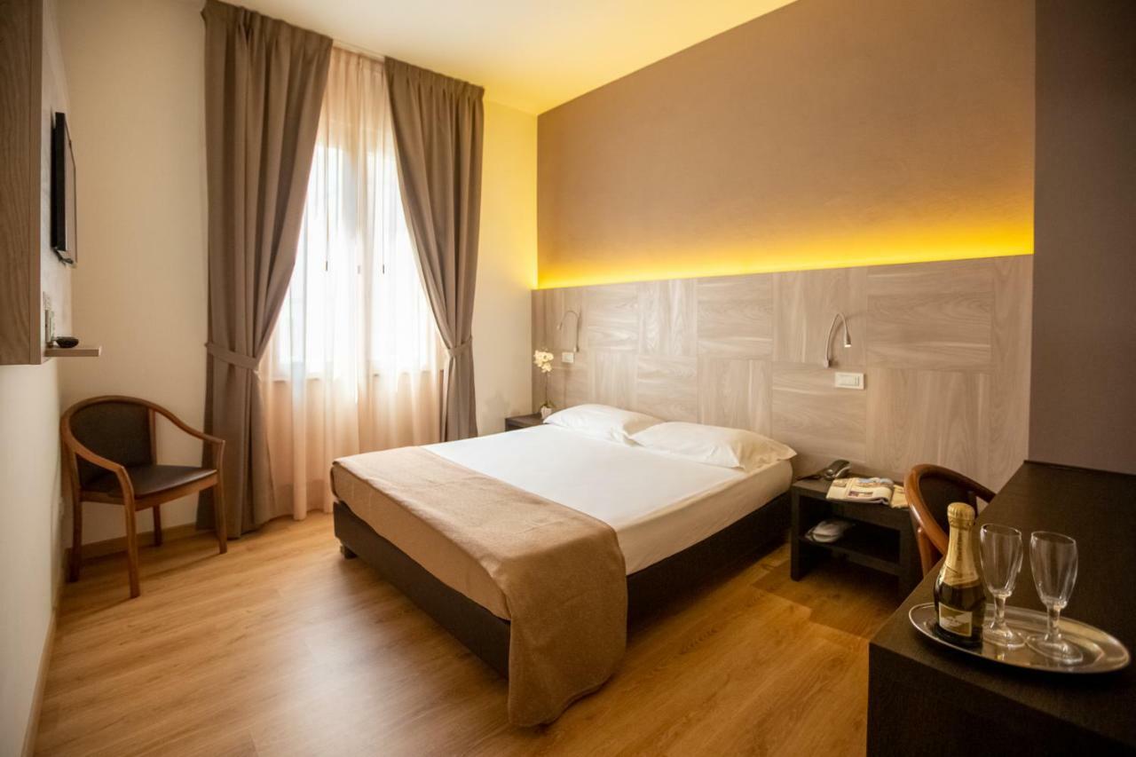 Hotel Lory Chianciano Terme Exterior foto