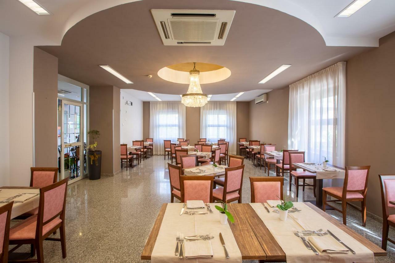 Hotel Lory Chianciano Terme Exterior foto